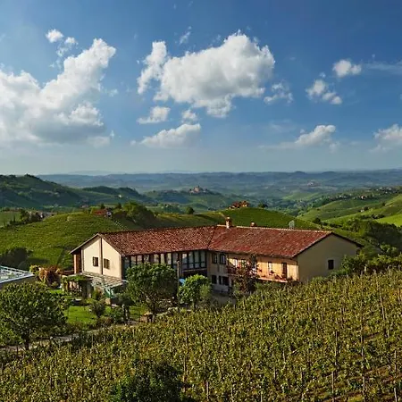 Amalia Cascina In Langa * Monforte dʼAlba